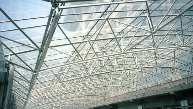 广丰县网架公司的彩色压型钢板的吊装方法有哪些